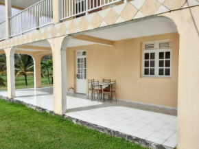 Appartement spacieux au Vauclin de 150 m² avec vue montagne